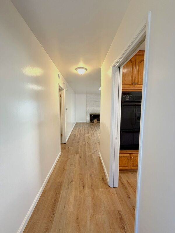2028 W Elberon St - Photo 2 of 34