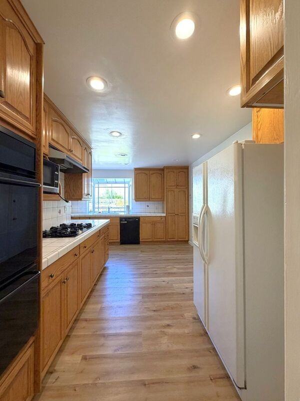 2028 W Elberon St - Photo 3 of 34