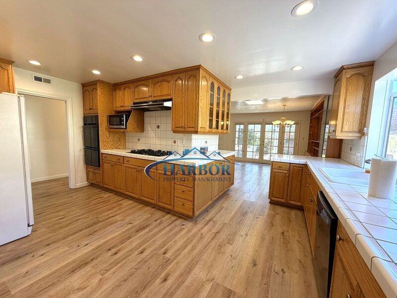 2028 W Elberon St - Photo 6 of 34
