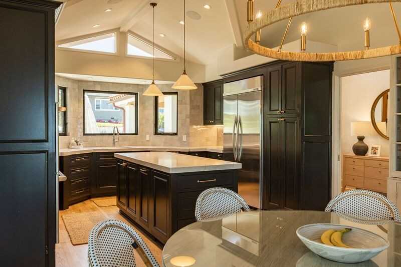 12 S Stonington Rd - Photo 7 of 44