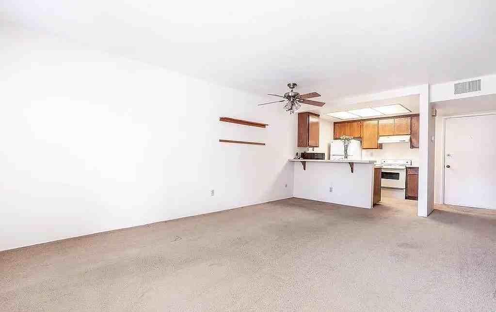 10737 San Diego Mission Rd #214 - Photo 4 of 17