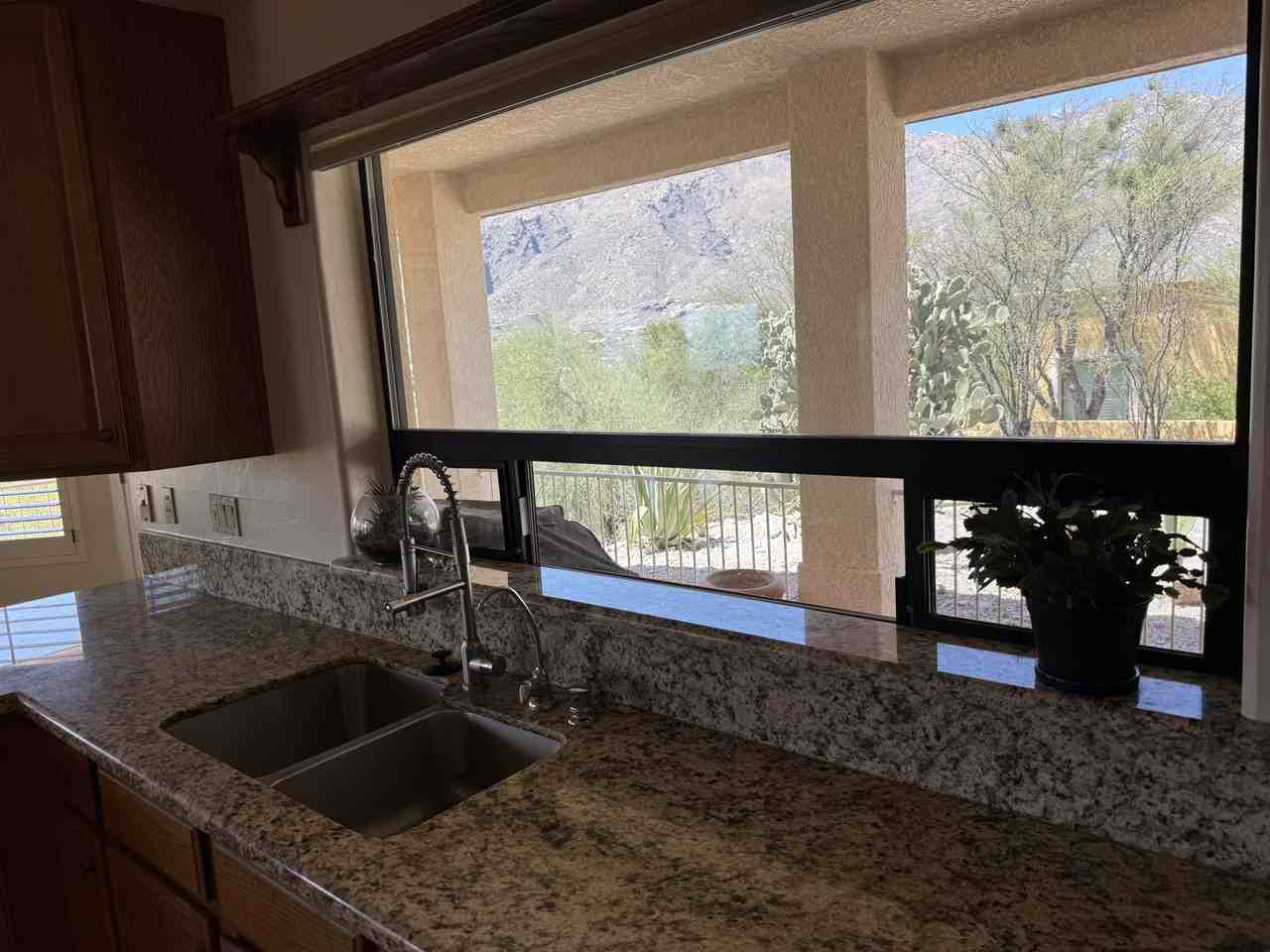 6141 N Paseo Zaldivar - Photo 7 of 49