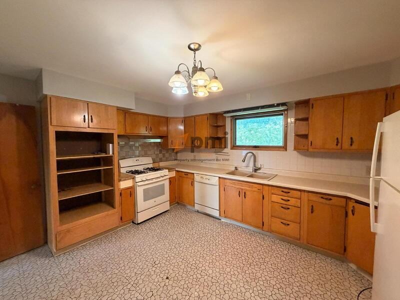 330 E 69th Pl - Photo 6 of 22