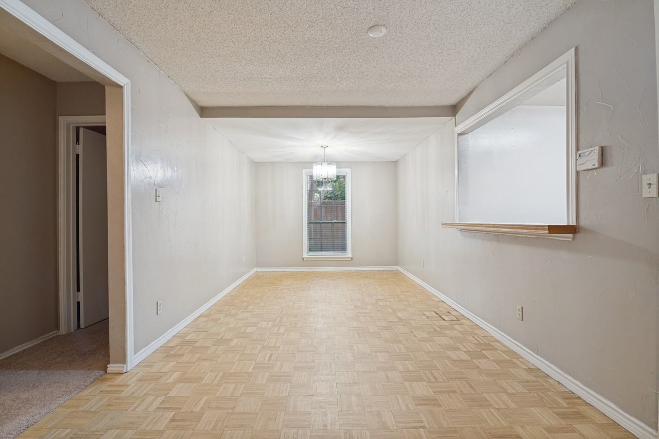 2221 Pueblo Dr - Photo 5 of 12