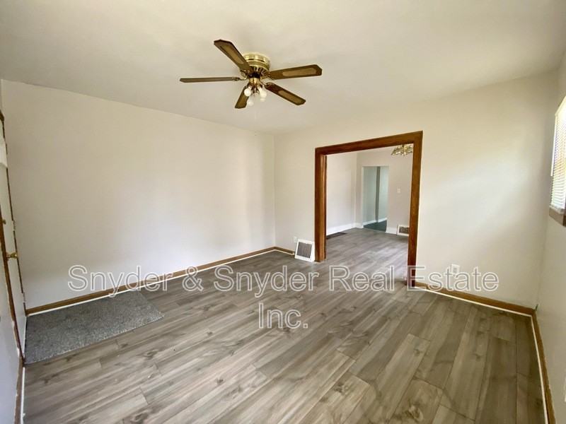 93 Jewett St - Photo 3 of 22