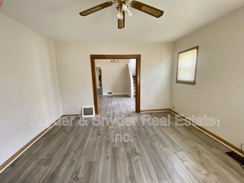 93 Jewett St - Photo 4 of 22