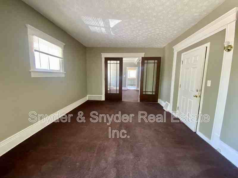 50 S Walnut St #1 - Photo 2 of 14