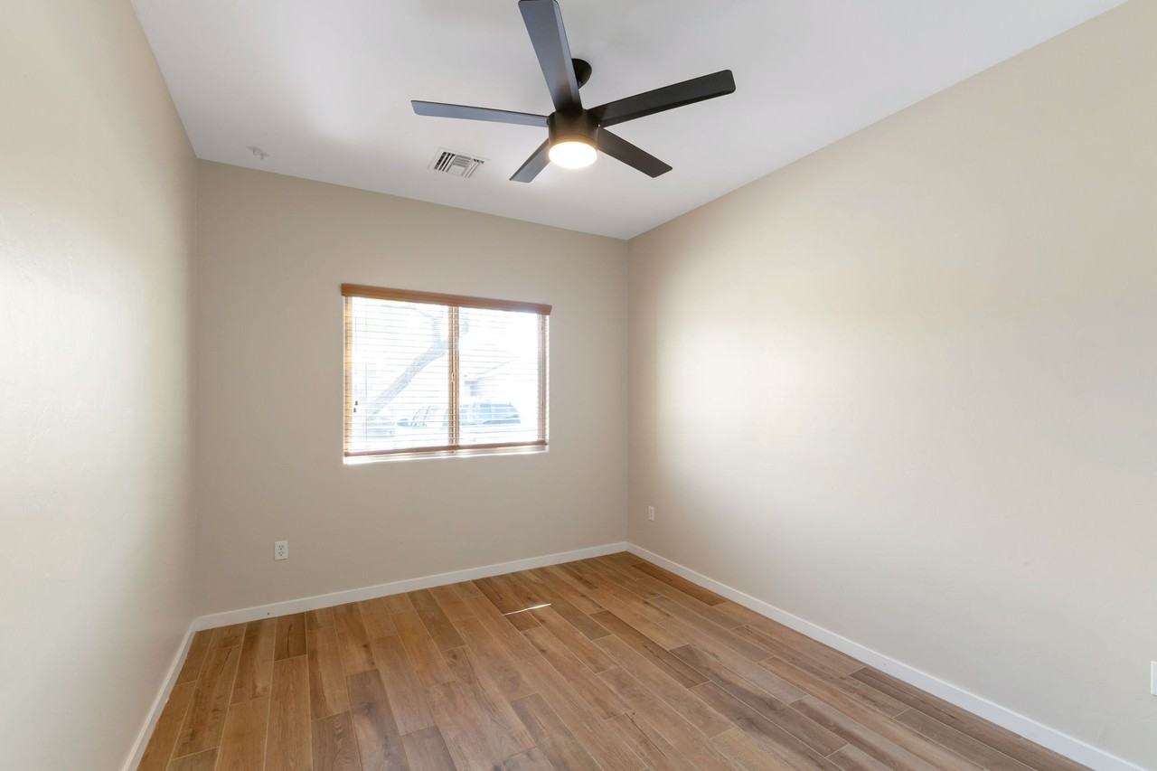 3077 N Desert Stone Pl - Photo 4 of 25