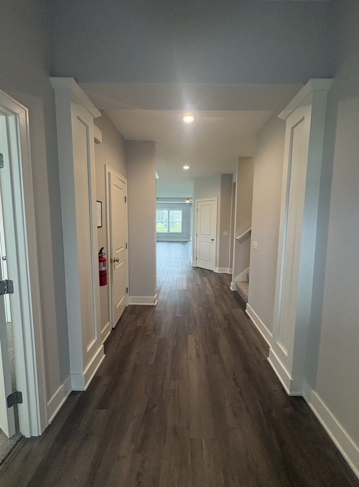6105 W Wind Dr - Photo 2 of 34