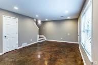 3570 Spottswood Ave - Photo 4 of 11