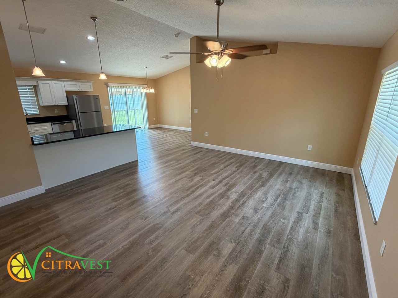 2468 W Vespero St - Photo 2 of 13