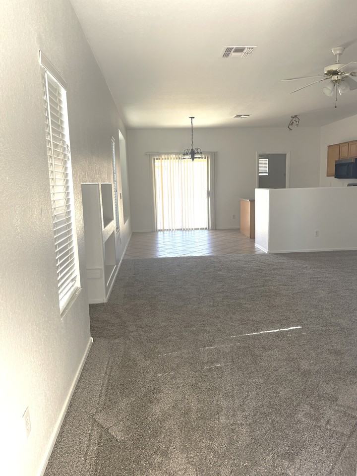 30332 N Desert Willow Blvd - Photo 3 of 15