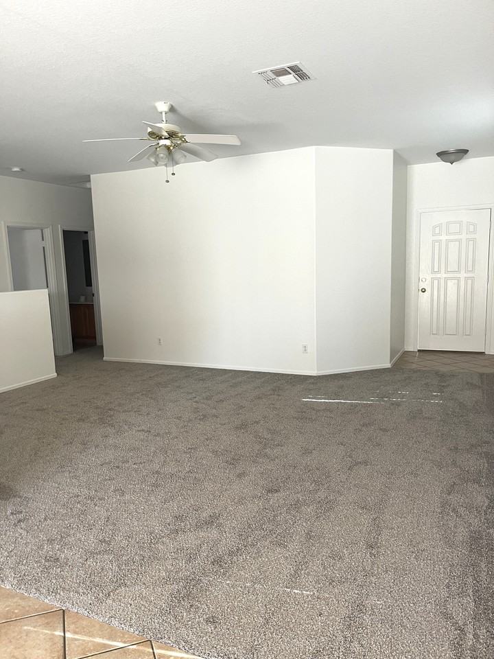 30332 N Desert Willow Blvd - Photo 5 of 15
