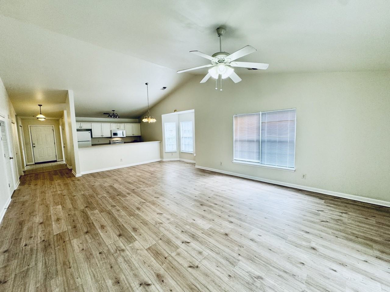 4853 Meadowsweet Dr #9 - Photo 4 of 16