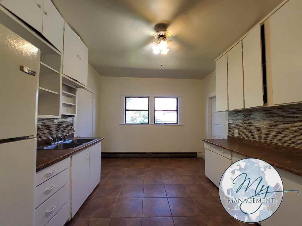 1901 K St - Photo 5 of 18