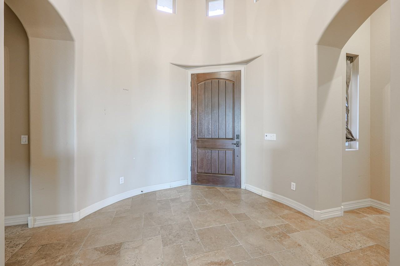 12439 E Lupine Ave - Photo 6 of 44