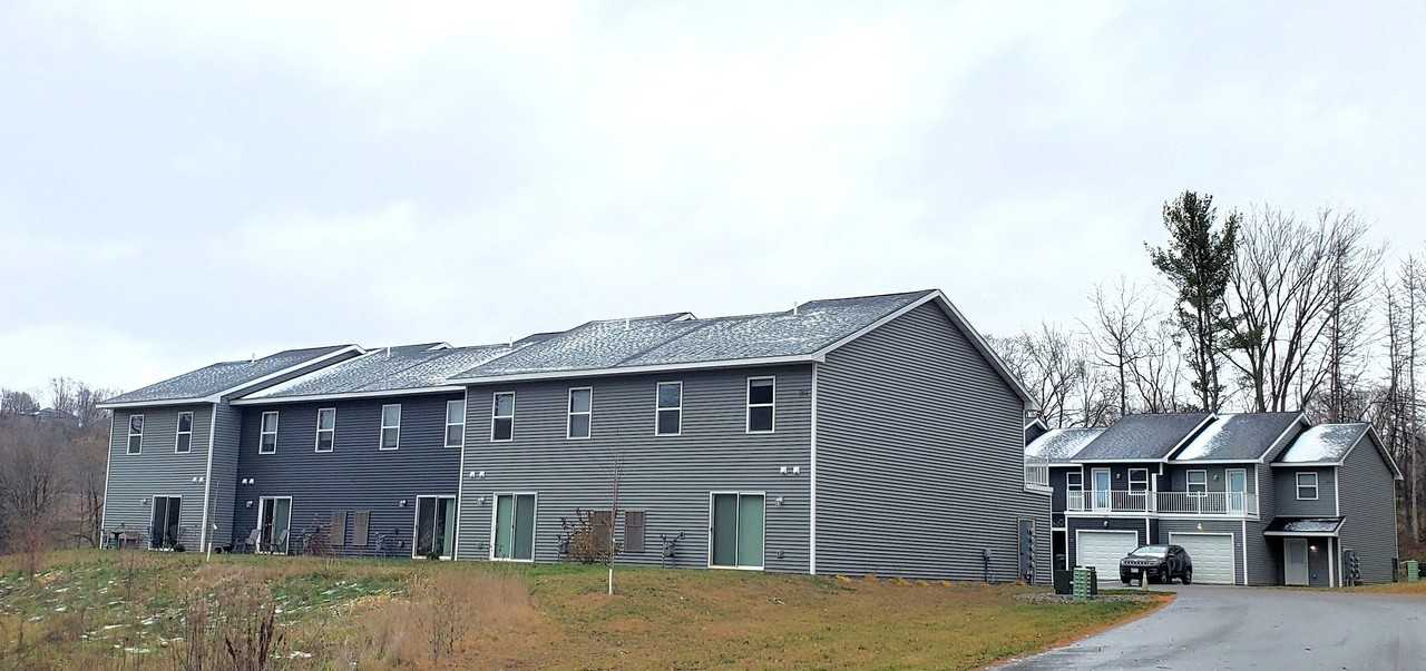 301 S Wasson Ln - Photo 2 of 2