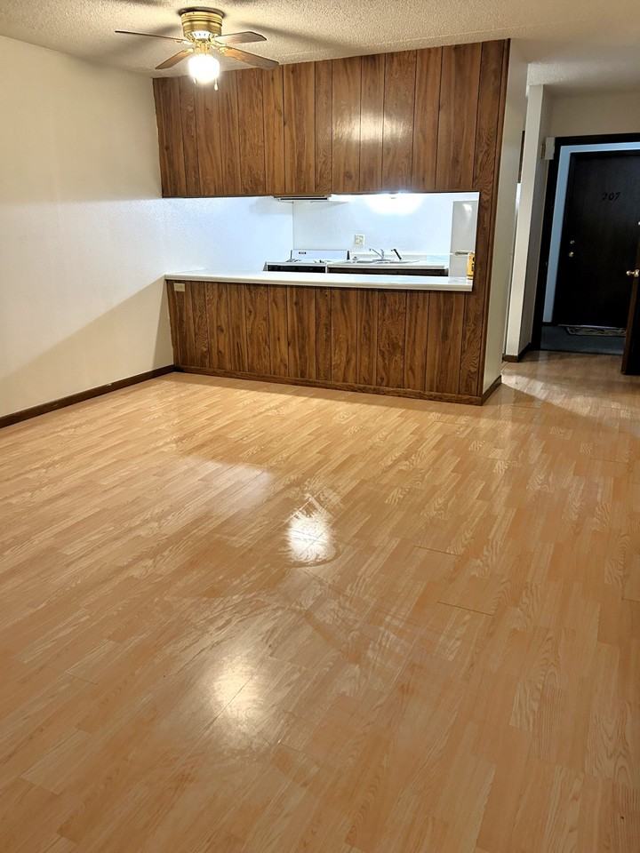 1485 Wildcat Ct - Photo 6 of 25