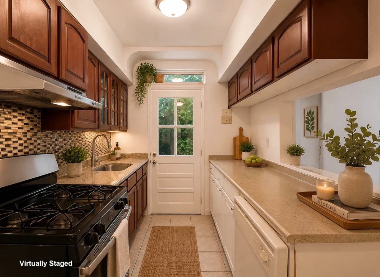 3317 143rd St - Photo 6 of 14
