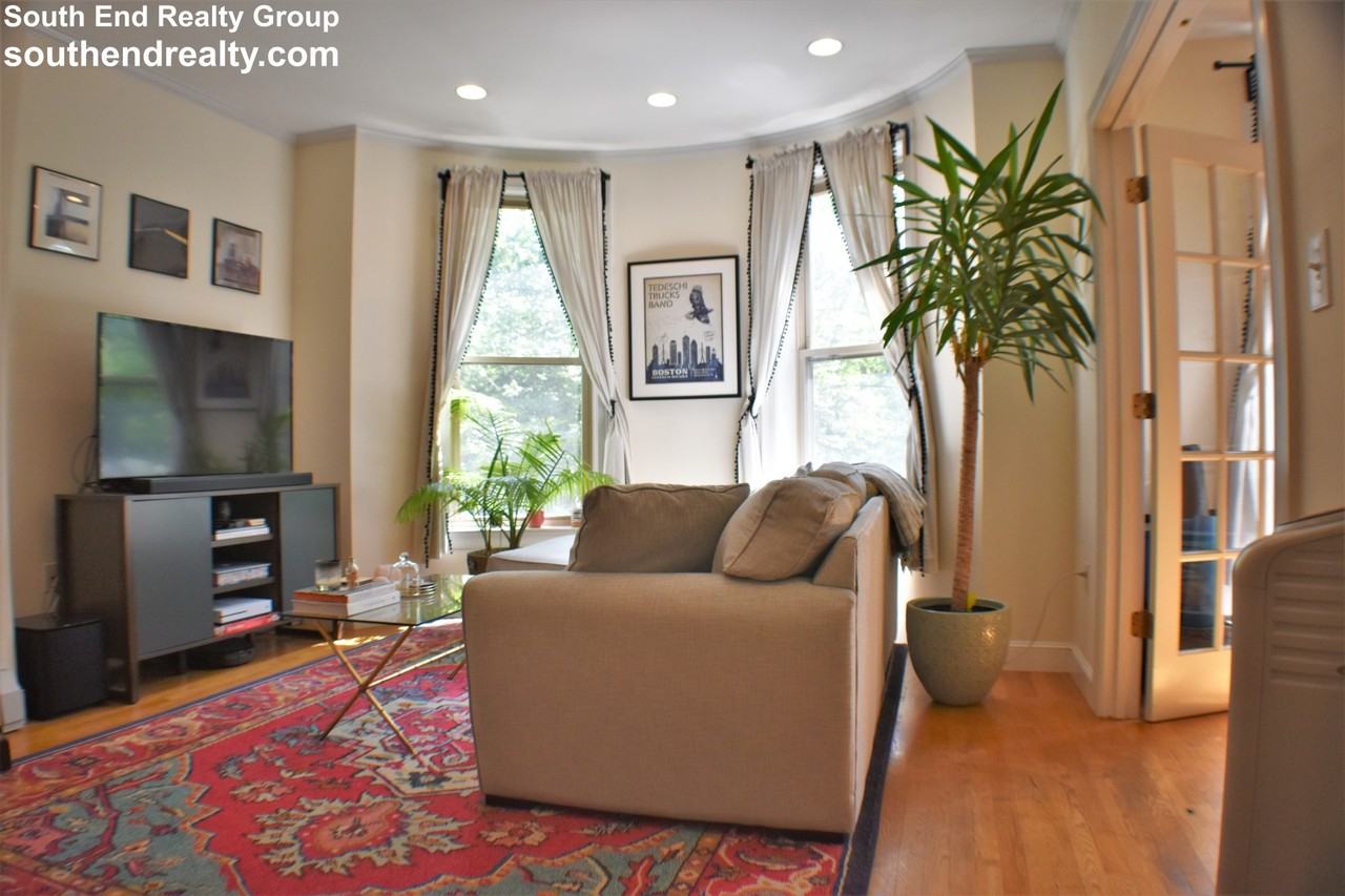 11 Holyoke St #2 - Photo 2 of 27