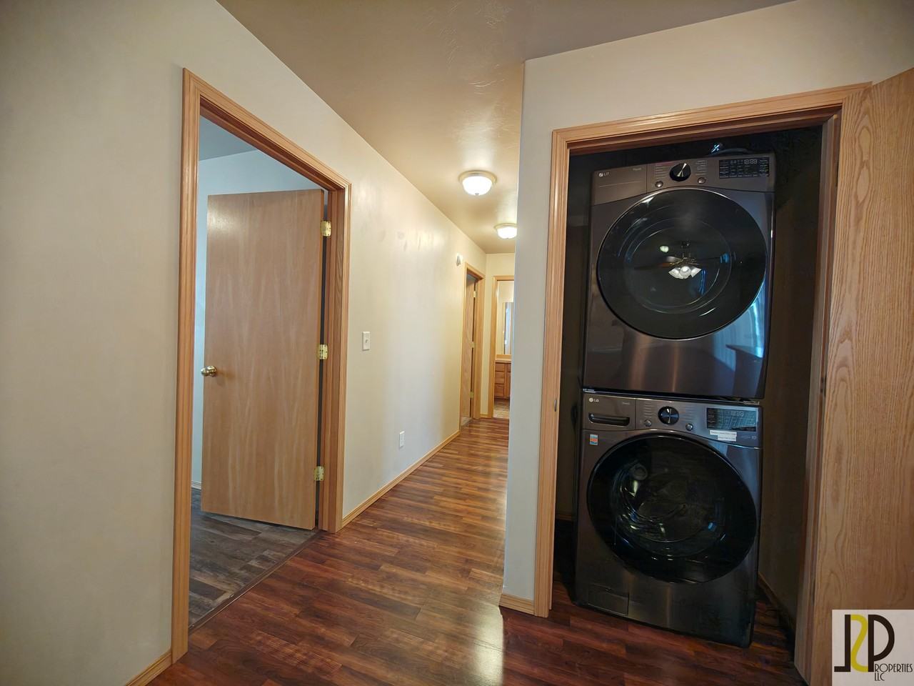 605 Schley Ave #C - Photo 4 of 14