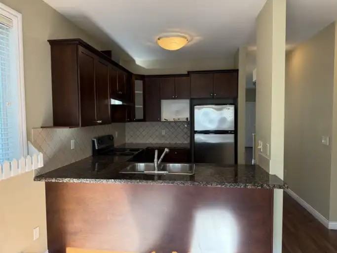 8655 159 St #42 - Photo 5 of 17