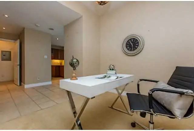 37 Ellen St #710 - Photo 3 of 8