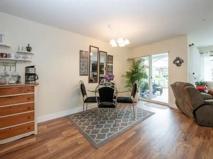 624 Shaw Rd #9 - Photo 4 of 7