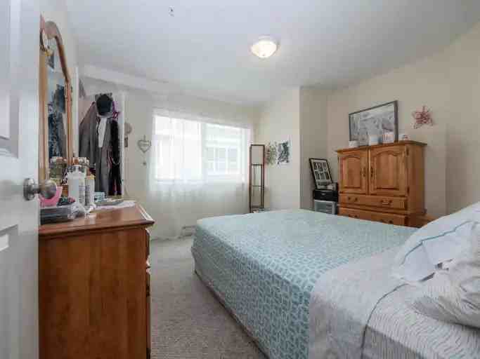 624 Shaw Rd #9 - Photo 5 of 7