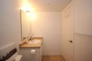 121 Queen St #514 - Photo 4 of 8