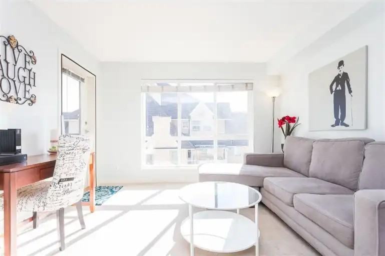 1576 Grant Ave #403 - Photo 4 of 10