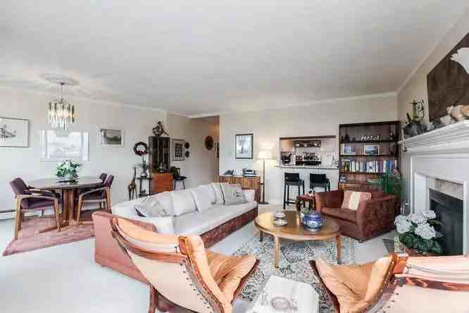 15111 Russell Ave #512