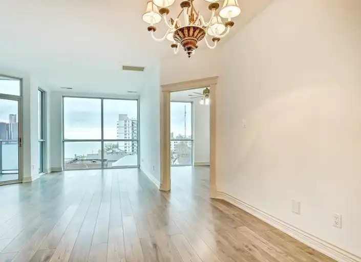 1225 Riverside Dr W #508 - Photo 5 of 9
