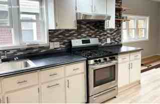 826 Fellsway - Photo 1 of 1