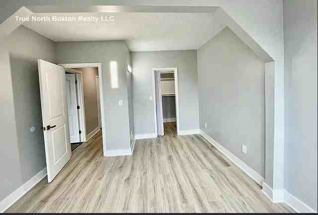 826 Fellsway - Photo 7 of 13