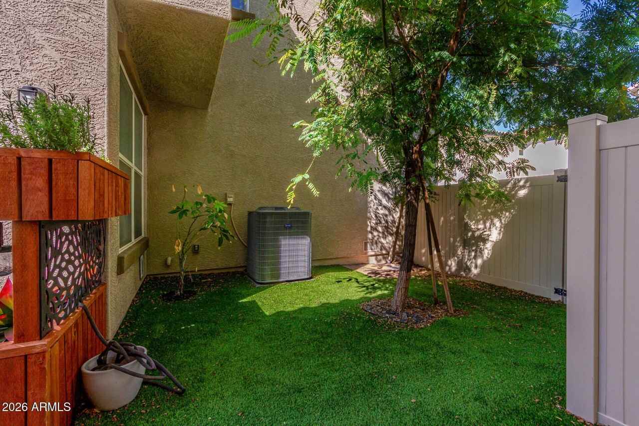 29380 N 122nd Gln - Photo 3 of 40