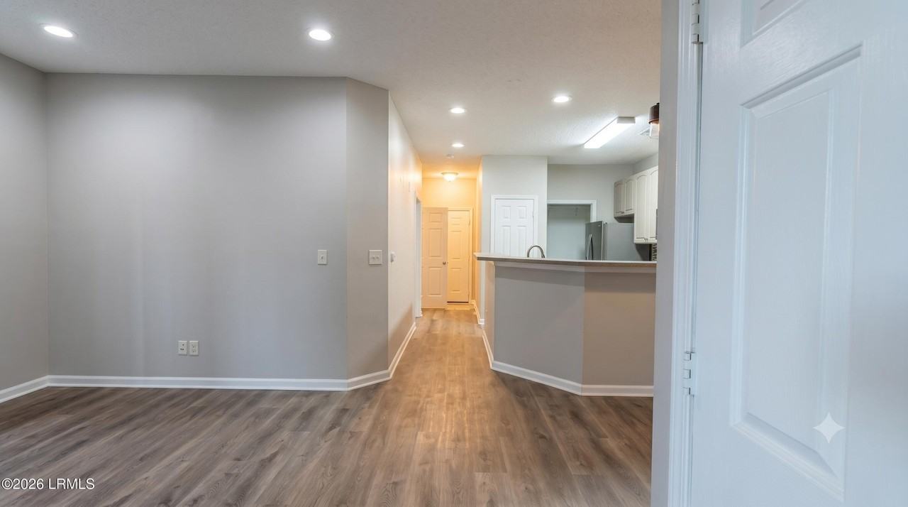 100 Kensington Blvd #1106 - Photo 5 of 21