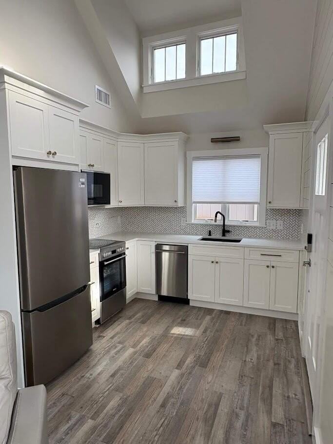 102 Grand Ave - Photo 3 of 13