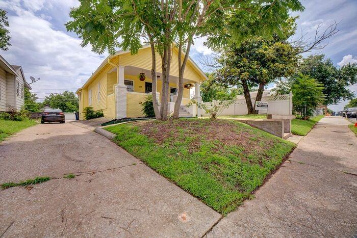 1155 N Main St - Photo 4 of 23