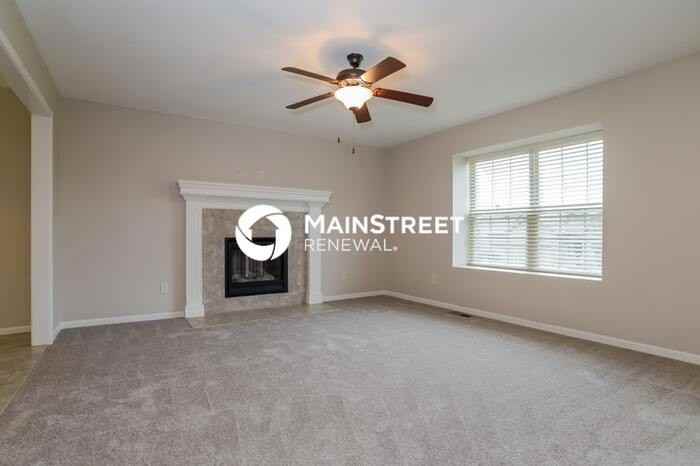 18521 E 20th Street Ct - Photo 2 of 17