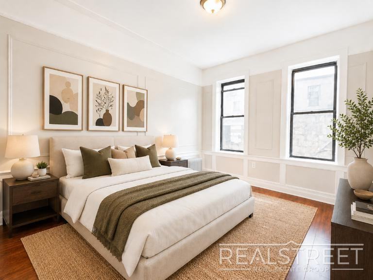 693 E New York Ave #2R - Photo 5 of 9
