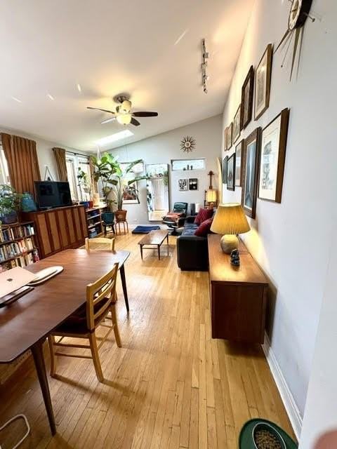 813 W Buena Ave - Photo 3 of 15