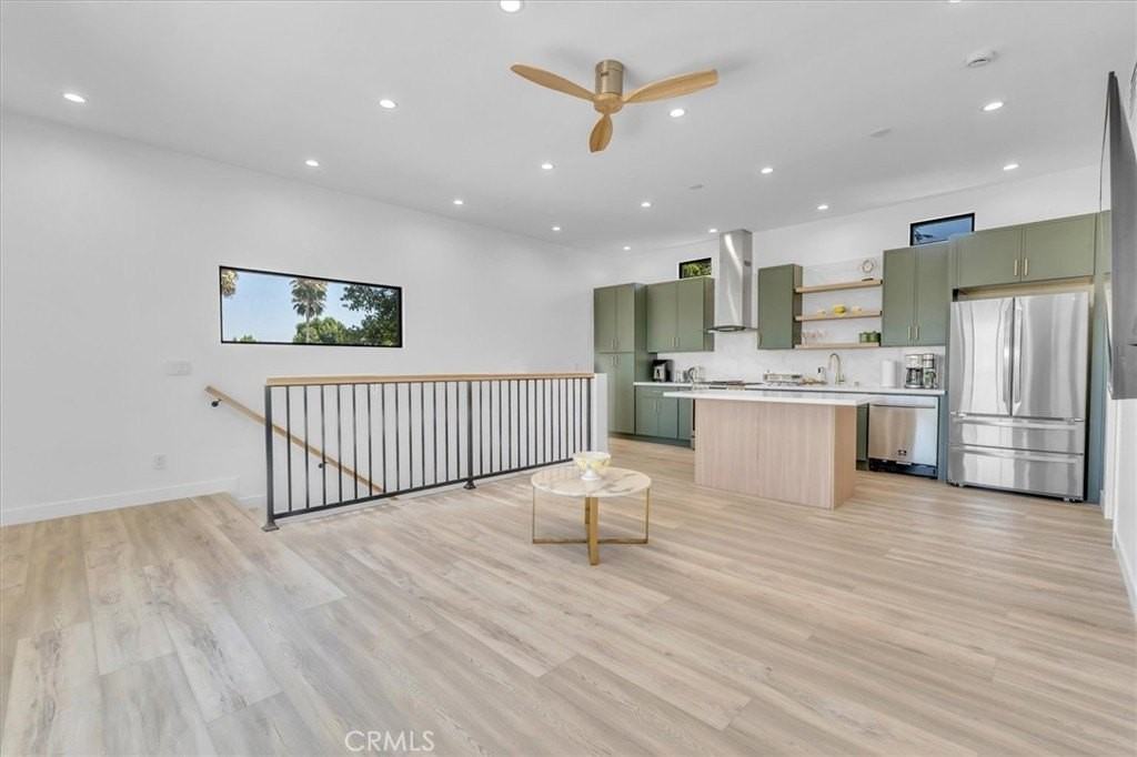 5046 Cerrillos Dr - Photo 3 of 38