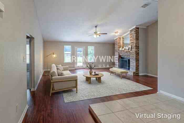 3363 Hampstead Dr - Photo 3 of 25