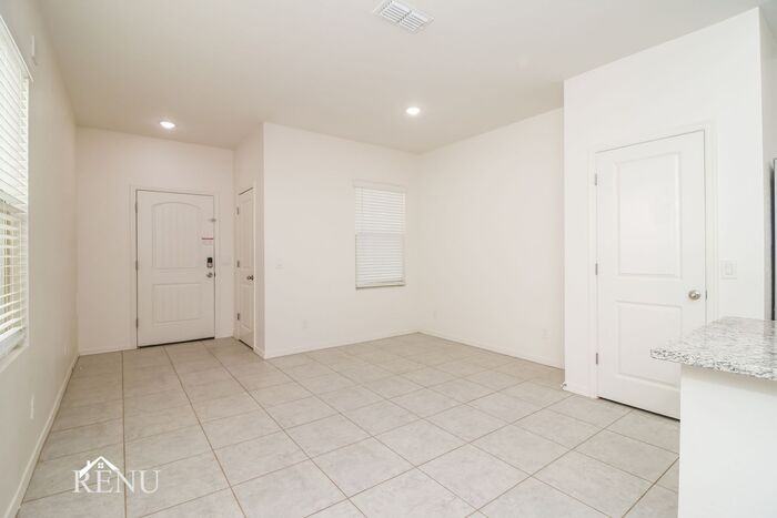 35494 W San Capistrano Ave - Photo 6 of 18