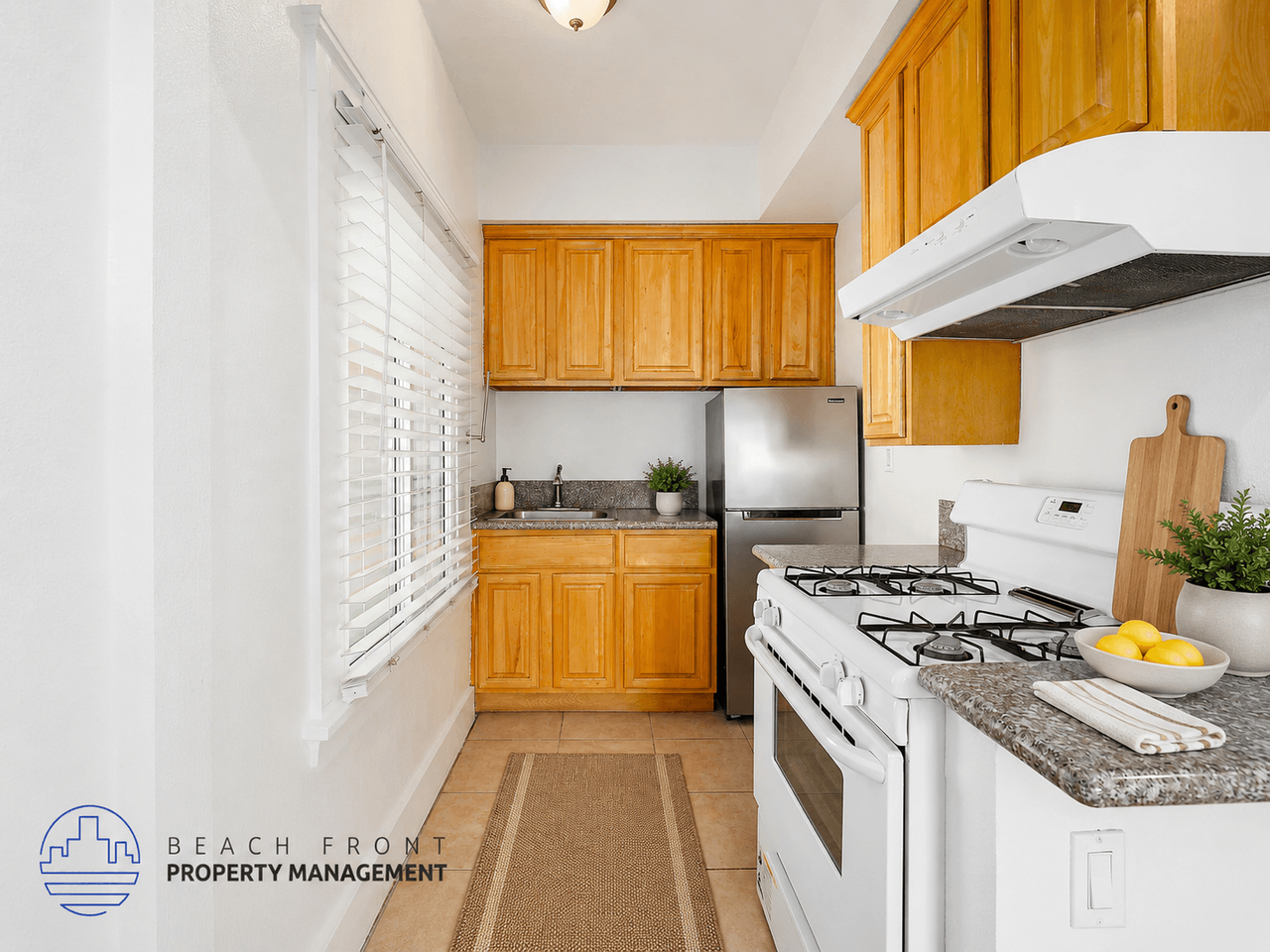 463 S. Hartford Ave. - Photo 2 of 15