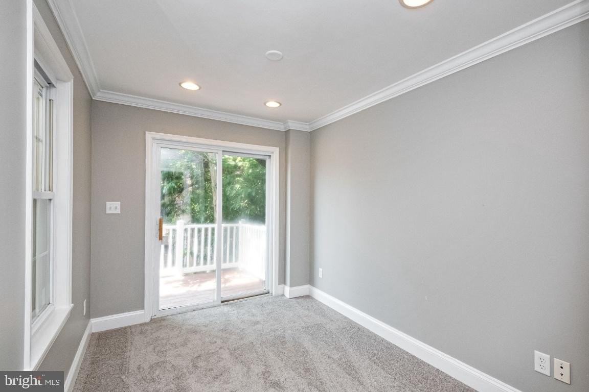 520 S Bethel St - Photo 6 of 26