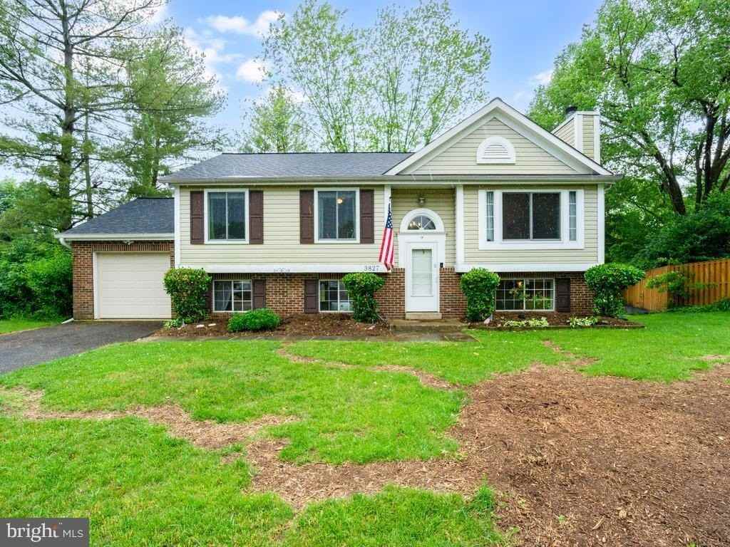 3827 Dittany Ct