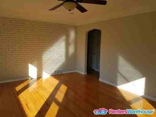 161 90th Ln Ne - Photo 4 of 13