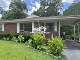 featured image of 940 Center Way Sw